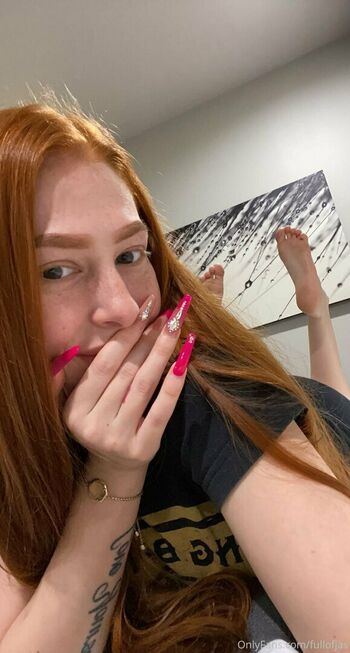 Feetbyjas