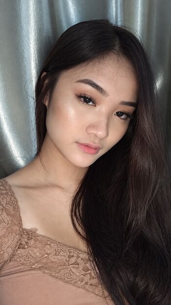 Felicia Elaine