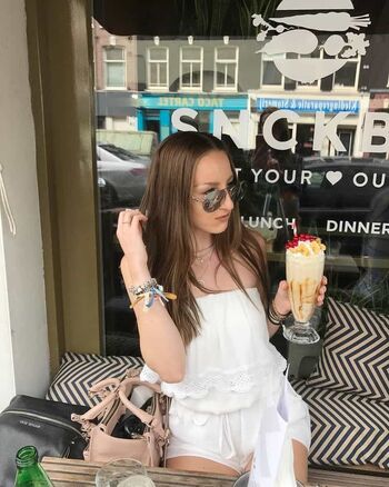 Femke Megan
