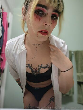 fleur_de_tease_1