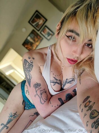 fleur_de_tease_1