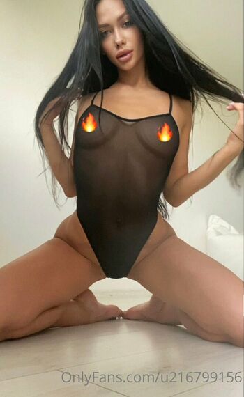 flexible_girl_hot