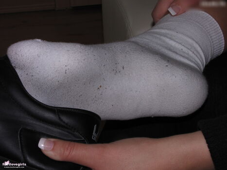 Footlovegirls