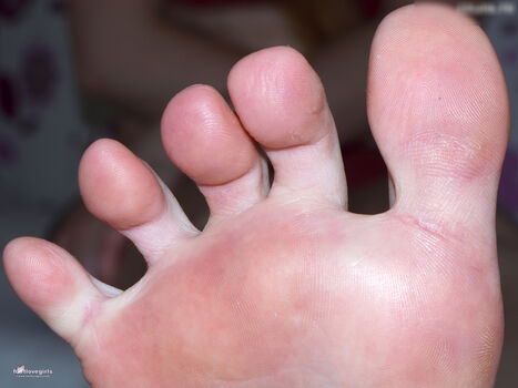 Footlovegirls