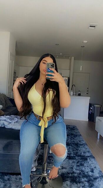 Foreignbae_xo
