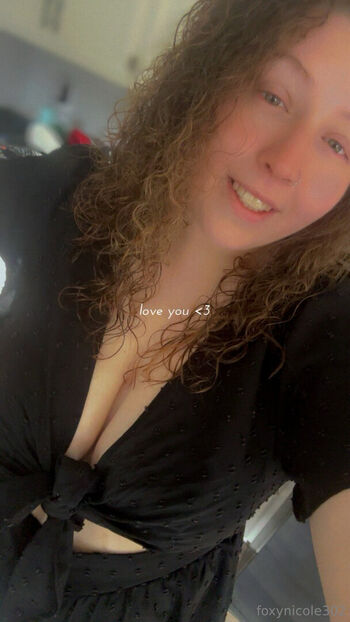 foxynicole95