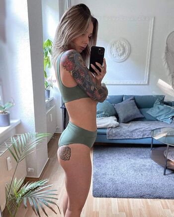 Franzi Paula / franzipaula / Franziiska_Paula