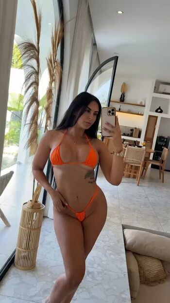 freakyredkelsie