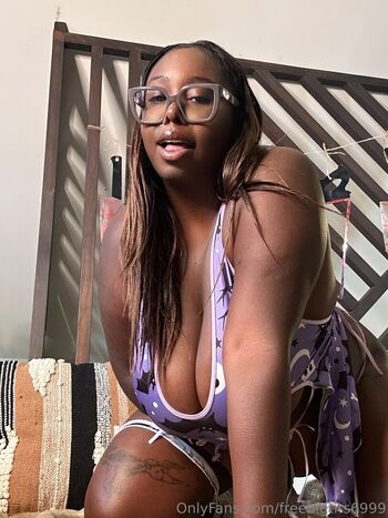 freebigtits6999