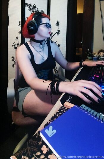 freephoenixxcreates