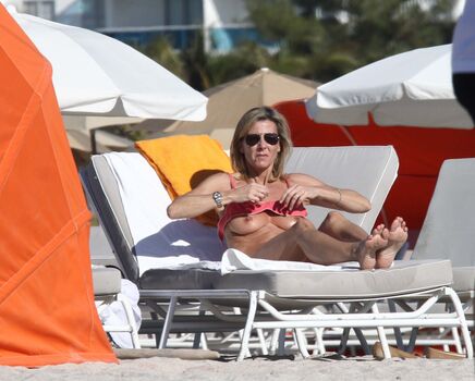 French Celebrities Only (Singer