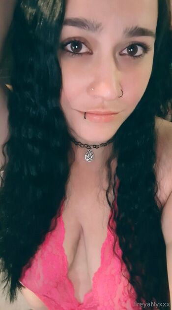 freyanyx