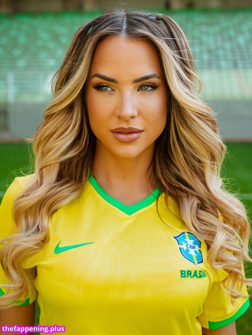 Gabi Martins