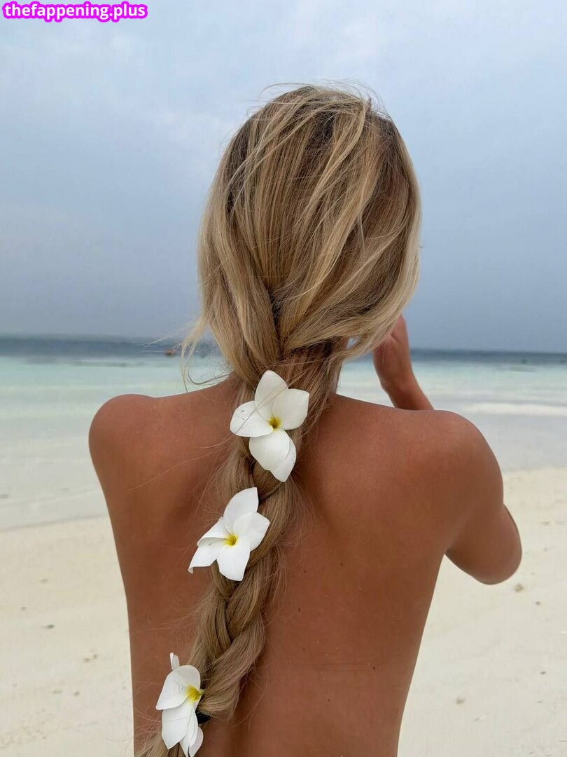 Elizaveta Stefanovna / Genlistef / jenandfreddie Φωτογραφία Γυμνών OnlyFans #35