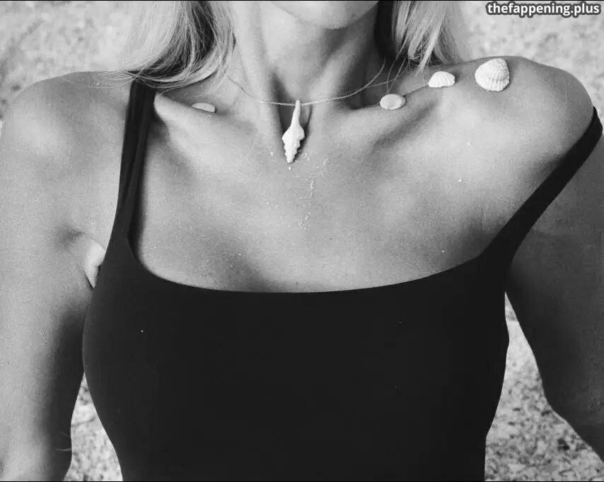 Elizaveta Stefanovna / Genlistef / jenandfreddie Photo OnlyFans Nu #119