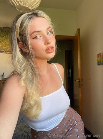 gigiskyemodel