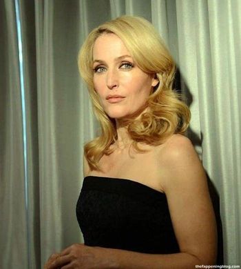 Gillian Anderson