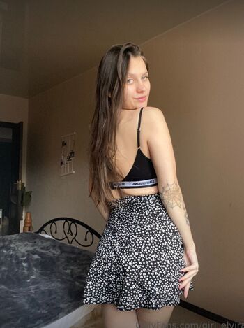 girl_elvira