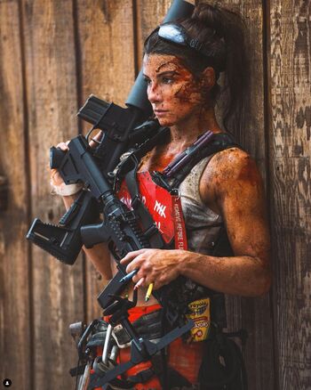 Girls With Guns