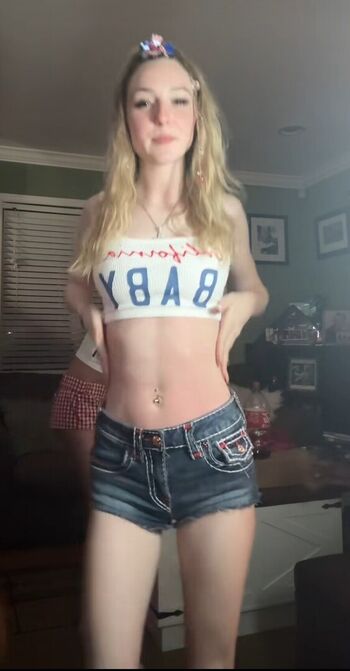 Gknee101