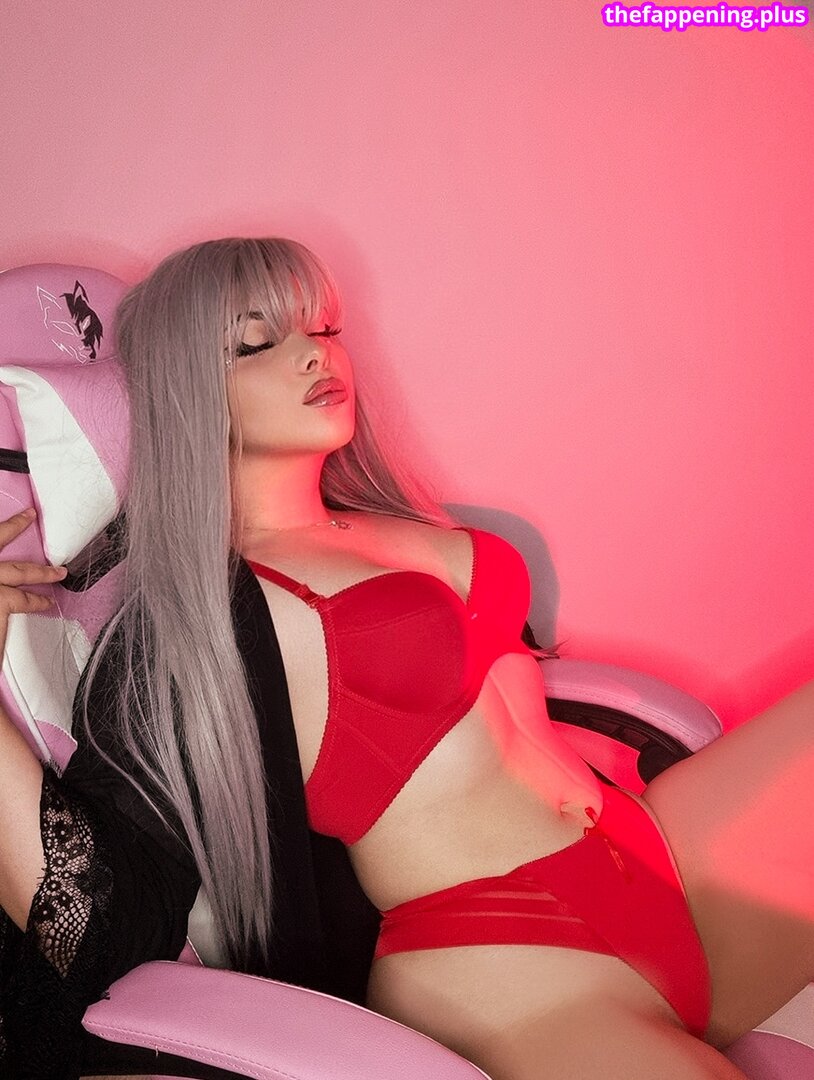 glitchedegirlcosplay
