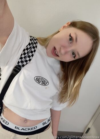 Glitterandanthrax
