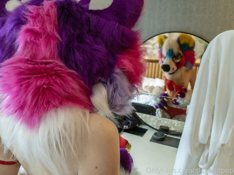 glittertitpup
