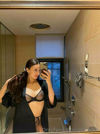 Gloria Sol