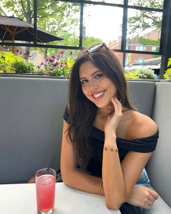 Gorgeous Sophia Fio Rito