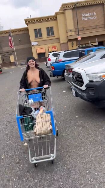 Gostosas Com Peitos Caidos
