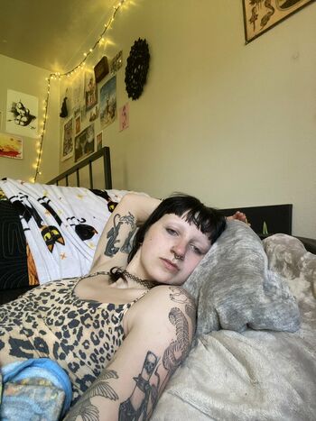 gothbimboxxx