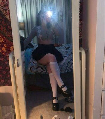 Gothicbratgf