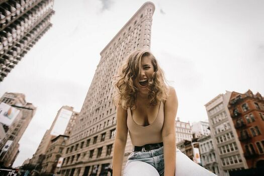 Gracie Lawrence