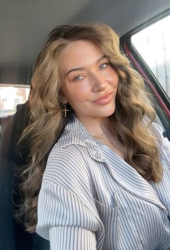 Gracie Lewis