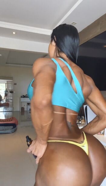 Gracyanne Barbosa