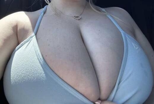 GrowingNikki