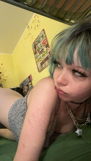 grrrlcr33p