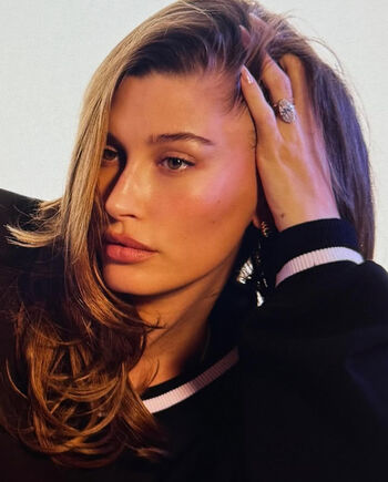 Hailey Baldwin