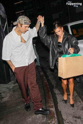 Hailey Bieber