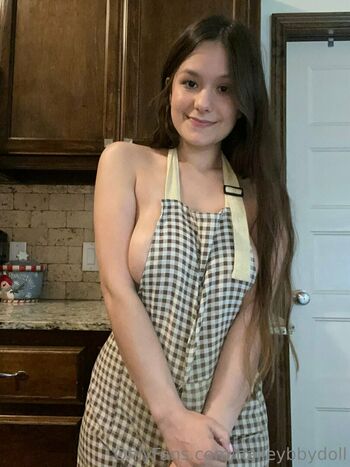 haileybbydoll