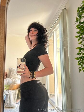 hairyfairygirl