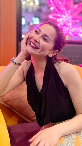 Hania Amir