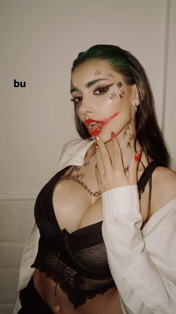 Hanna | hanniimohamedd | Hannimohamedd | Hanni