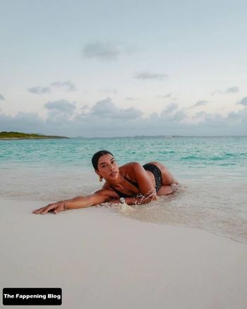 Hannah Fallis Bronfman