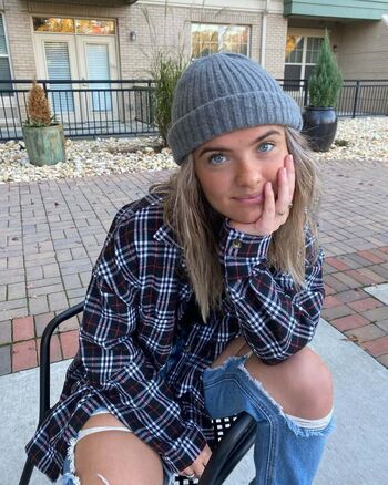 Hannah Schlenker