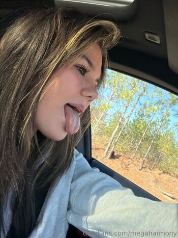 Harmony Brazeal/ megaharmony