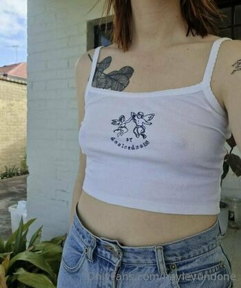 hayleyundone