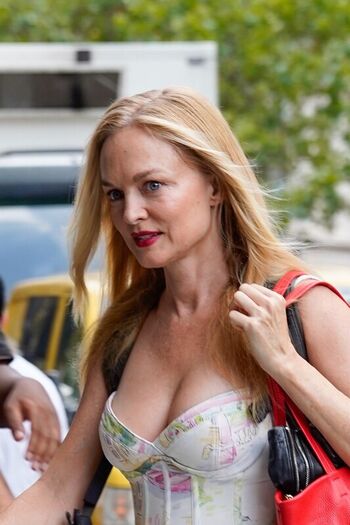Heather Graham