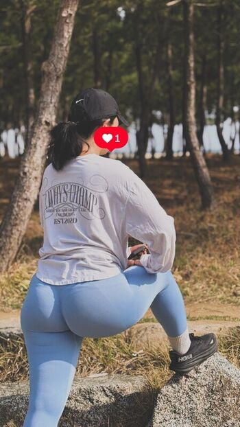 Heeheemoon
