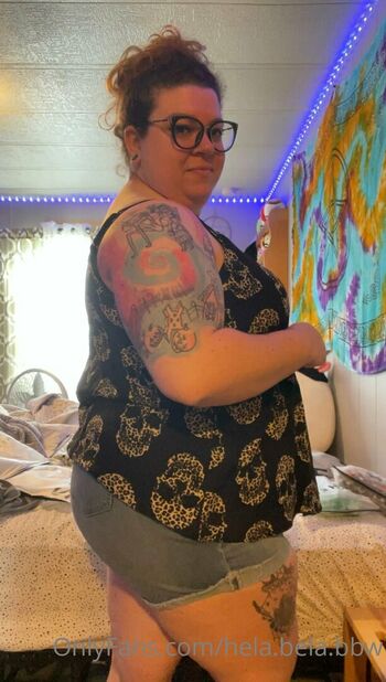 hela.bela.bbw